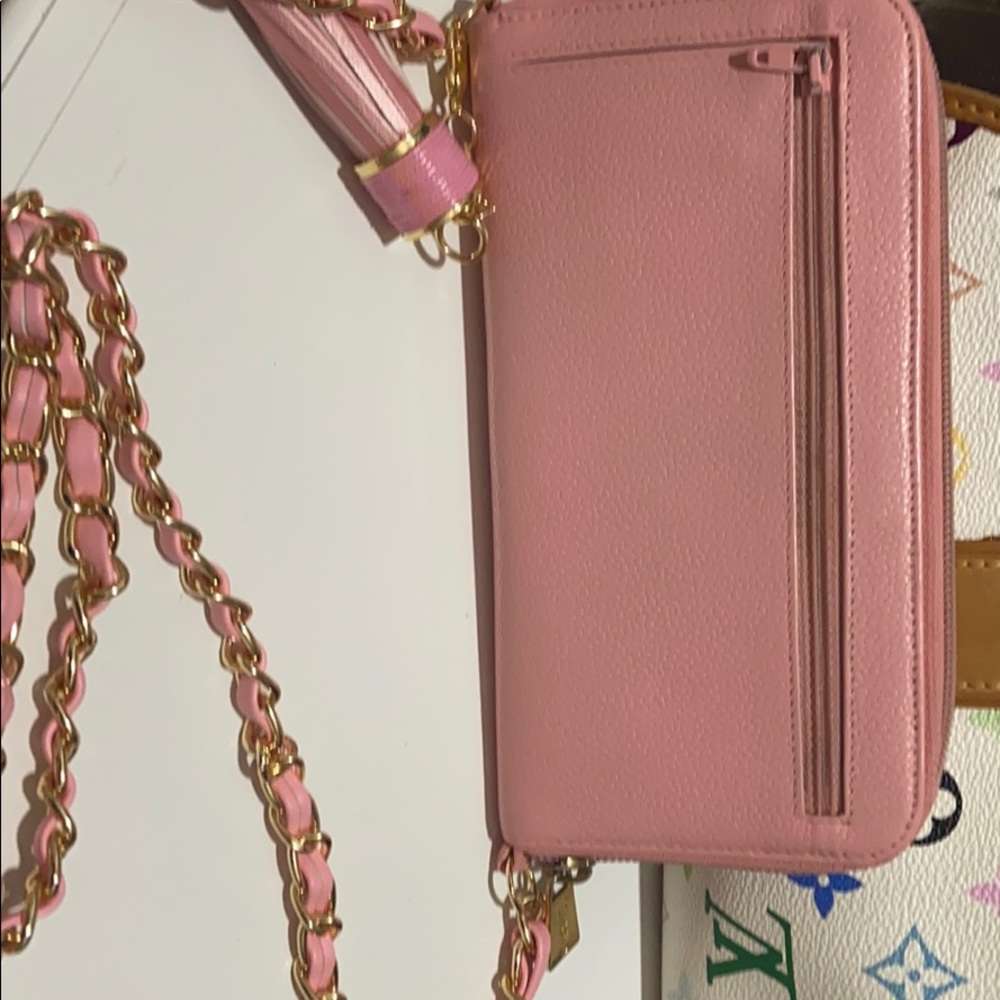 Chanel WOC - Picture 4 of 12
